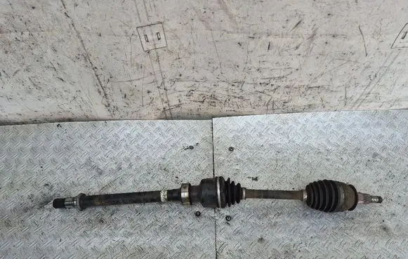 Mazda 3 III Front driveshaft