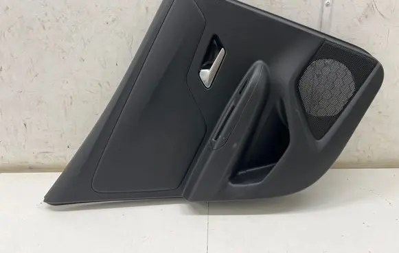 Opel Mokka B Rear door card panel trim 9835146180