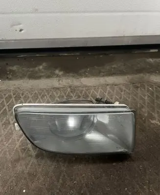 Skoda Octavia Mk2 (1Z) Front fog light 1Z0941700A 1Z0941702A