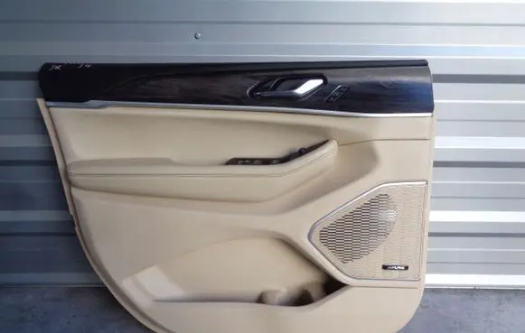 Jeep Grand Cherokee (WJ) Front door card panel trim