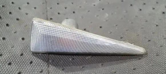 Renault Scenic II - Grand scenic II Front fender indicator light 8200027151
