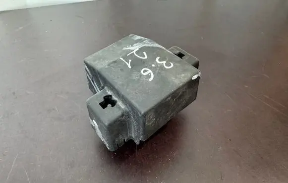 Dodge Durango Battery relay fuse 56029766AC