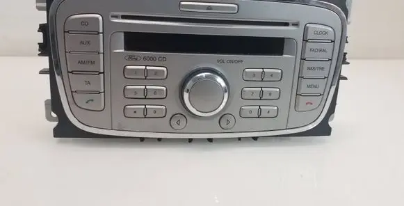 Ford Focus Radio/CD/DVD/GPS head unit 8M5T18C815AB V040384 04042008