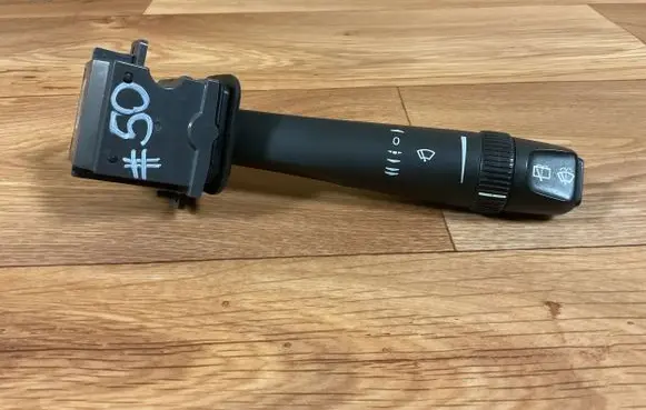 Volvo V70 Wiper control stalk 9452391
