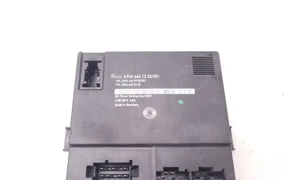 Mercedes-Benz Sprinter W906 Door control unit/module A9064461332 A9064480332 A9064460932