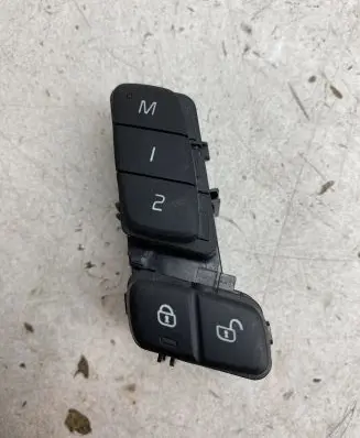 Volvo XC60 Seat memory switch 31489631