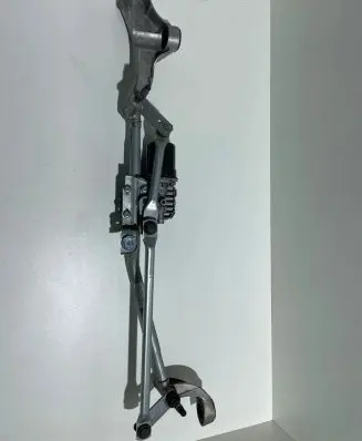 Mercedes-Benz GLE W167 Front wiper linkage and motor A1678206902