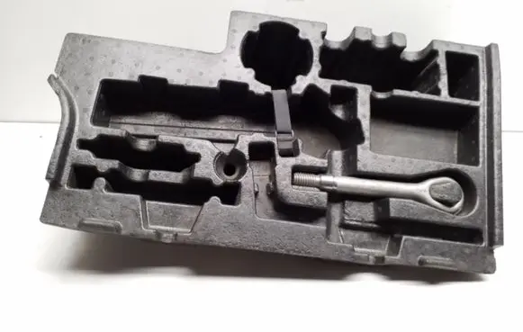 Mercedes-Benz E W212 Tool set A2128991014