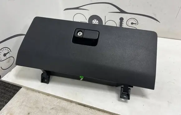Honda CR-V Glove box 775500SWA