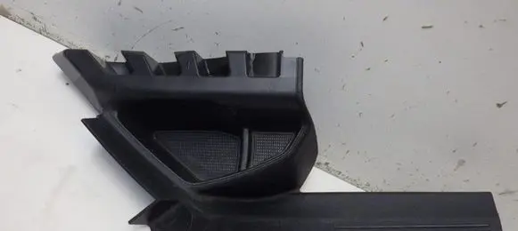 Volvo XC40 Rear sill trim cover 31469247