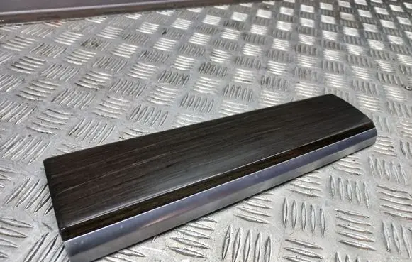 BMW 7 F01 F02 F03 F04 Dashboard glove box trim 9192351