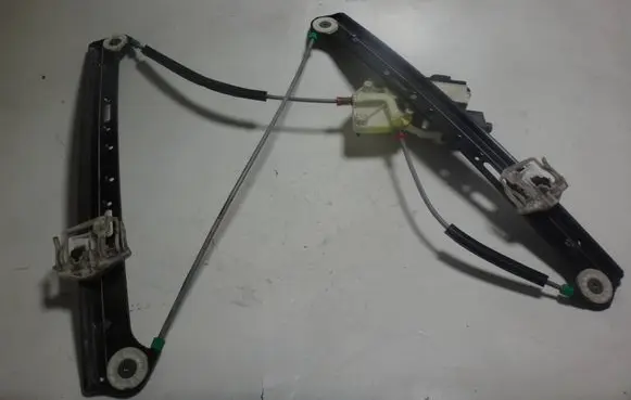 BMW X3 E83 Sliding door motor assembly 6925964