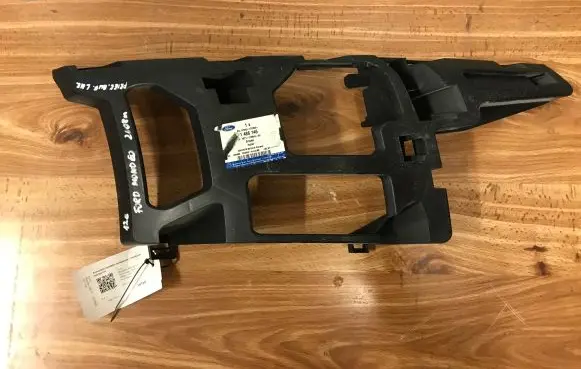 Ford Mondeo MK IV Front bumper mounting bracket 7S7117E856AF