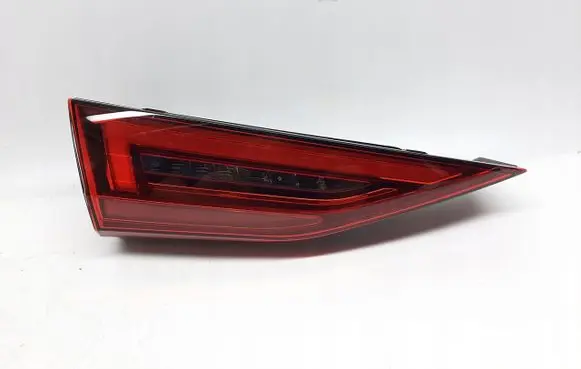 Audi A3 8Y Tailgate rear/tail lights 8Y0945307