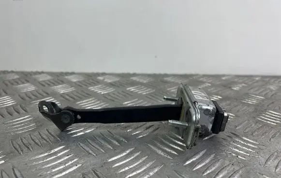 KIA Sorento Front door check strap stopper