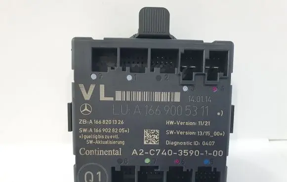 Mercedes-Benz A W176 Door control unit/module A1669005311 A1668201326 A1669028205