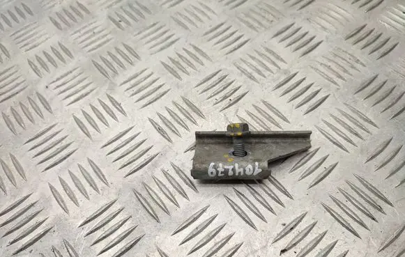 Dacia Sandero II Battery bracket 