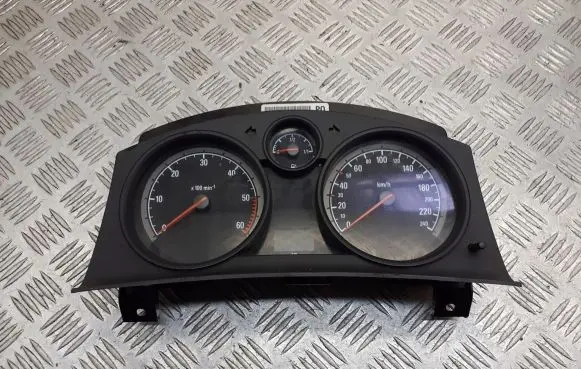 Opel Astra H Tachometer 13216693