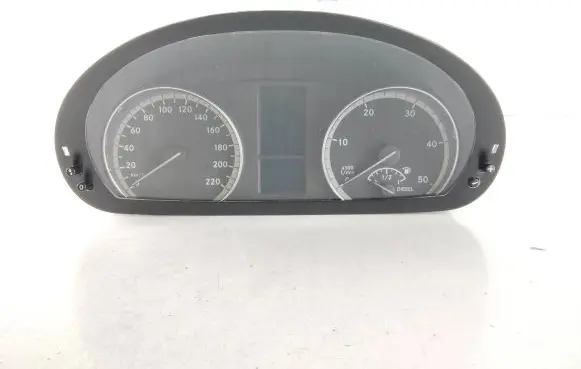 Mercedes-Benz Vito Viano W639 Speedometer (instrument cluster) A6394465721 10291065 ZGSX01
