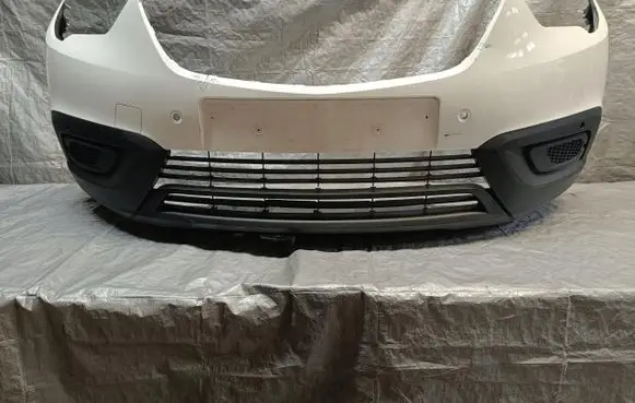 Opel Crossland X Front bumper 39097370