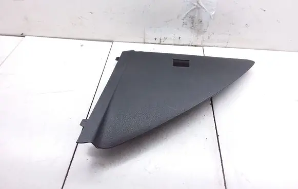 Dashboard side end trim