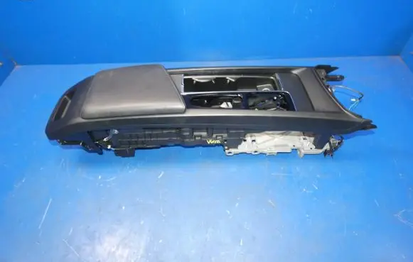 Volvo V60 Armrest 