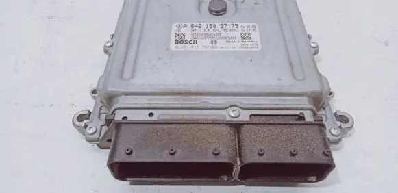Mercedes-Benz CLS C219 Engine control unit/module A6421509779 0281012782 18560076