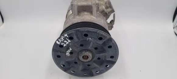 Toyota RAV 4 (XA30) Air conditioning (A/C) compressor (pump) 5SE12C 8831002400 4472601257