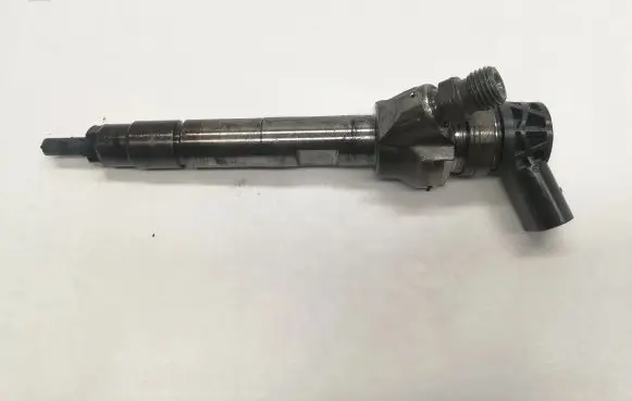 BMW 1 F20 F21 Fuel injector 8515060
