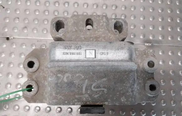 Audi A3 S3 8P Gearbox mounting bracket 1K0199555N
