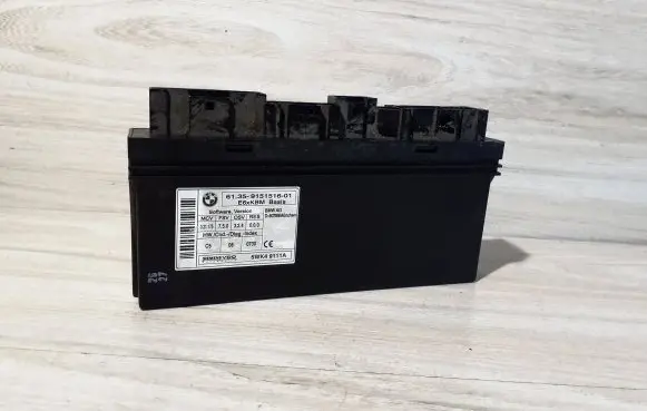 BMW 5 E60 E61 Comfort/convenience module 9151516 5WK49111A