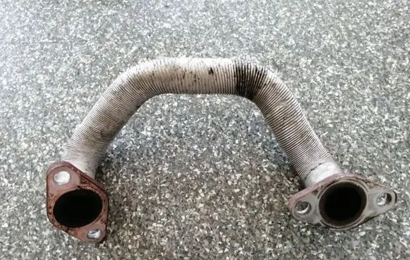 Mazda 5 EGR valve line/pipe/hose