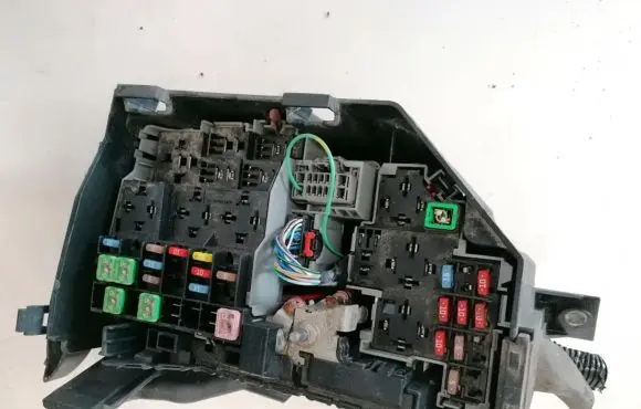 Ford Mondeo MK IV Fuse box set 6g9t14a067ab 6g9t-14a067-ab