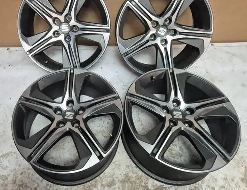 Seat Leon (5F) R18 alloy rim 5FA601025Q
