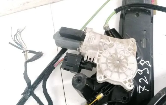 Jaguar F-Pace Front door window regulator motor