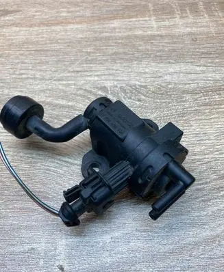 Mazda 323 F Turbo solenoid valve 0928400436 WITHPLUG