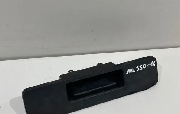 Mercedes-Benz ML W166 Tailgate/trunk/boot exterior handle A1667500493