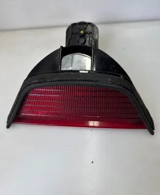 BMW 5 E39 Third/center stoplight 8385559