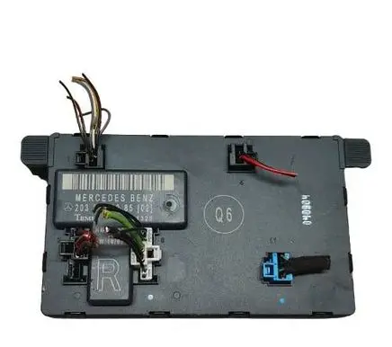Mercedes-Benz C W203 Door control unit/module 2038201285