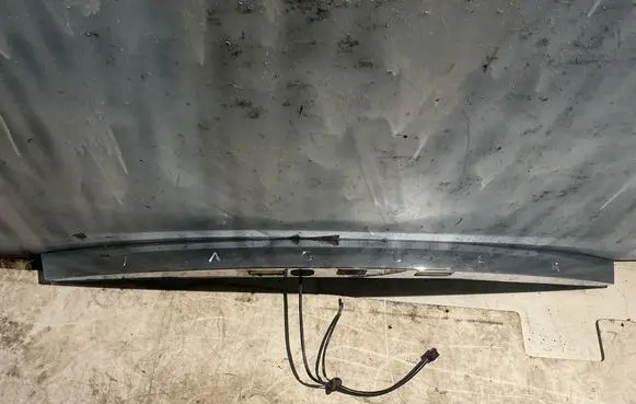 Jaguar XF X250 Tailgate trim 8X2313550