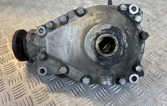 BMW X5 E70 Front differential 7590898 759089802