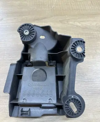 Mazda CX-3 Rear parking sensor holder (PDC) DB2R67741