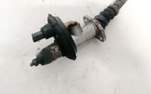 Audi 80 90 B3 Clutch master cylinder