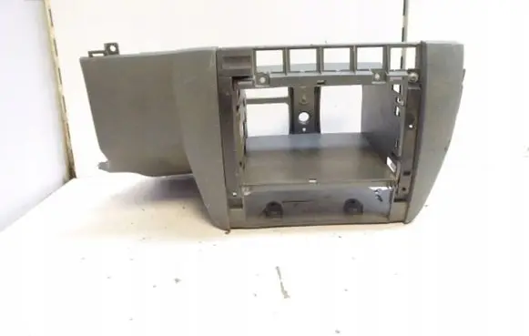 Skoda Fabia Mk1 (6Y) Radio/GPS head unit trim 6Y1858089A