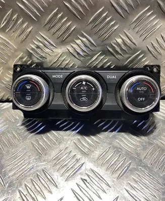 Subaru Forester SJ Climate control unit 72311SG621