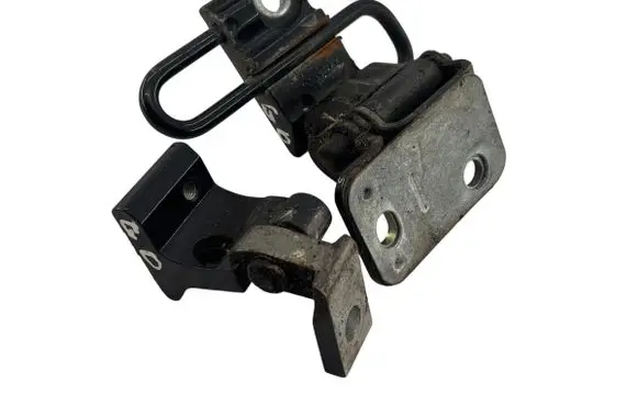 Audi A3 S3 A3 Sportback 8P Rear door hinge set 8P4833412A 8P4833402A