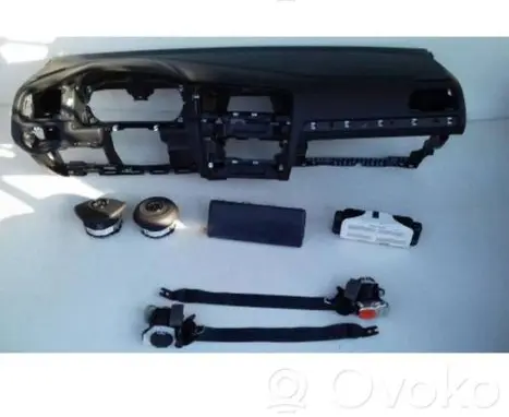 Volkswagen Golf VII Dashboard