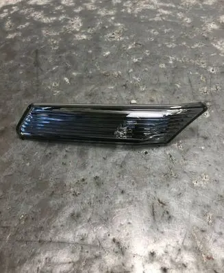 Porsche 997 Front fender indicator light 99763103302BILI 99763103302