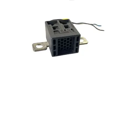 Audi A6 S6 C6 4F Battery relay fuse 4F0915519