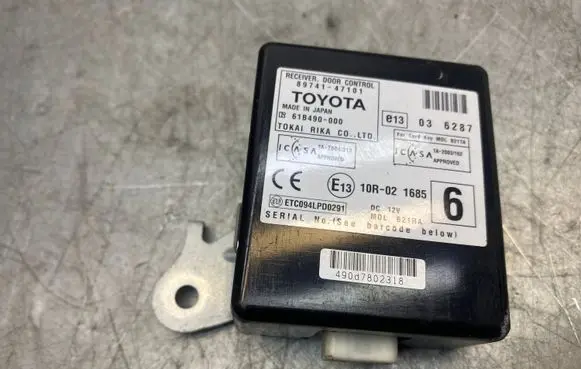 Toyota Prius (NHW20) Door control unit/module 8974147101 61BB490000